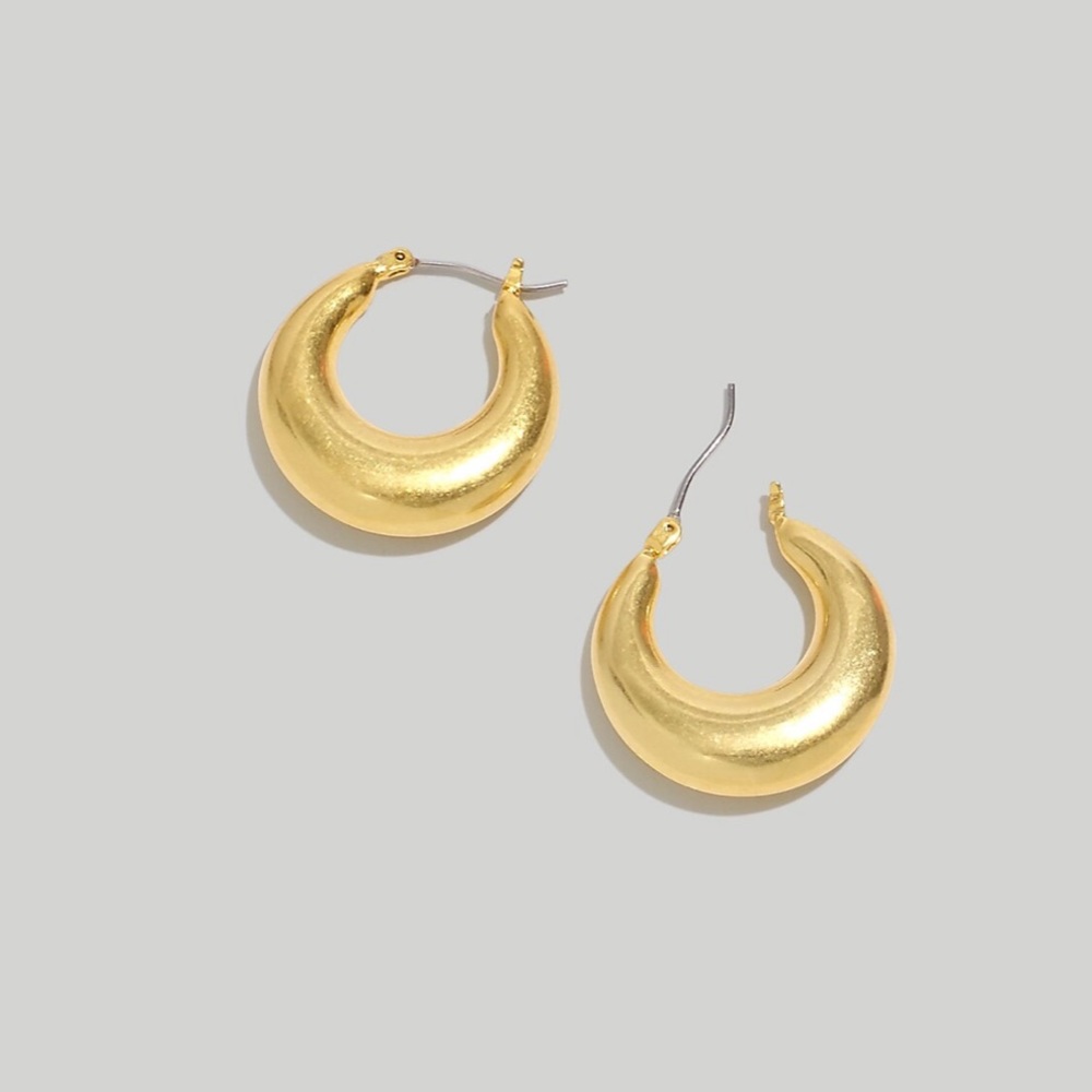 madewell | crescent medium hoop earrings
